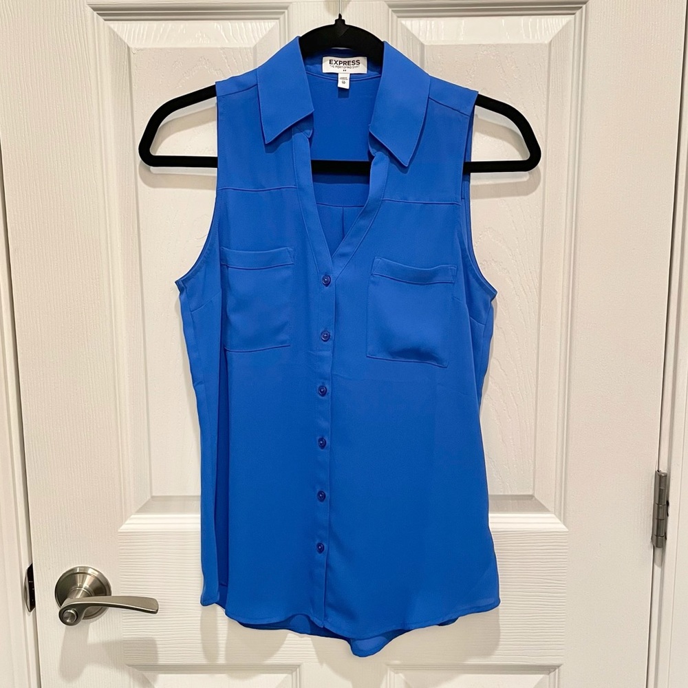 Express Sleeveless Two Pocket Portofino Shirt